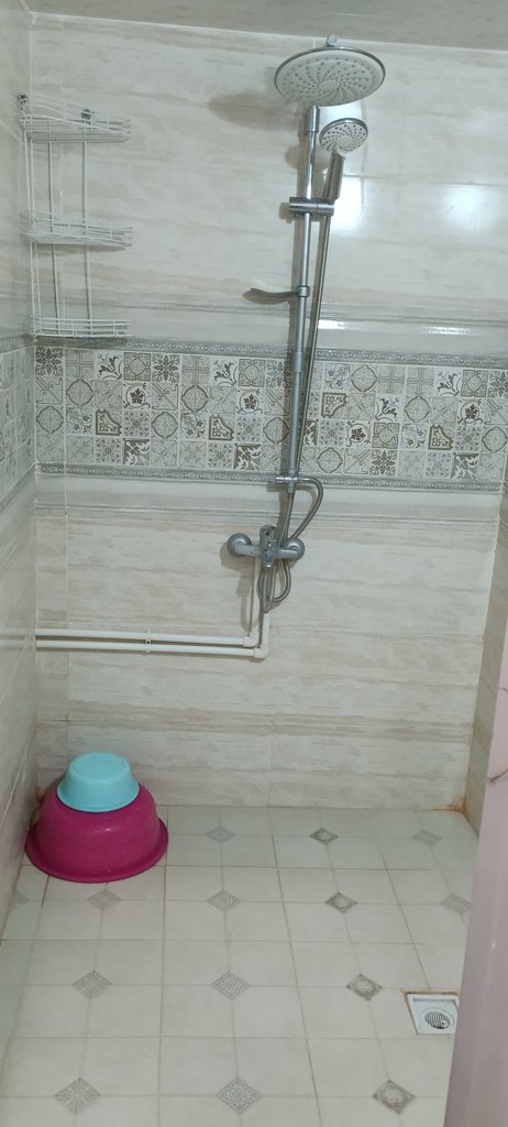 سوئیت دو خوابه سرو رویین