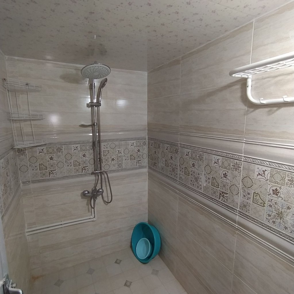 سوئیت دو خوابه سرو رویین