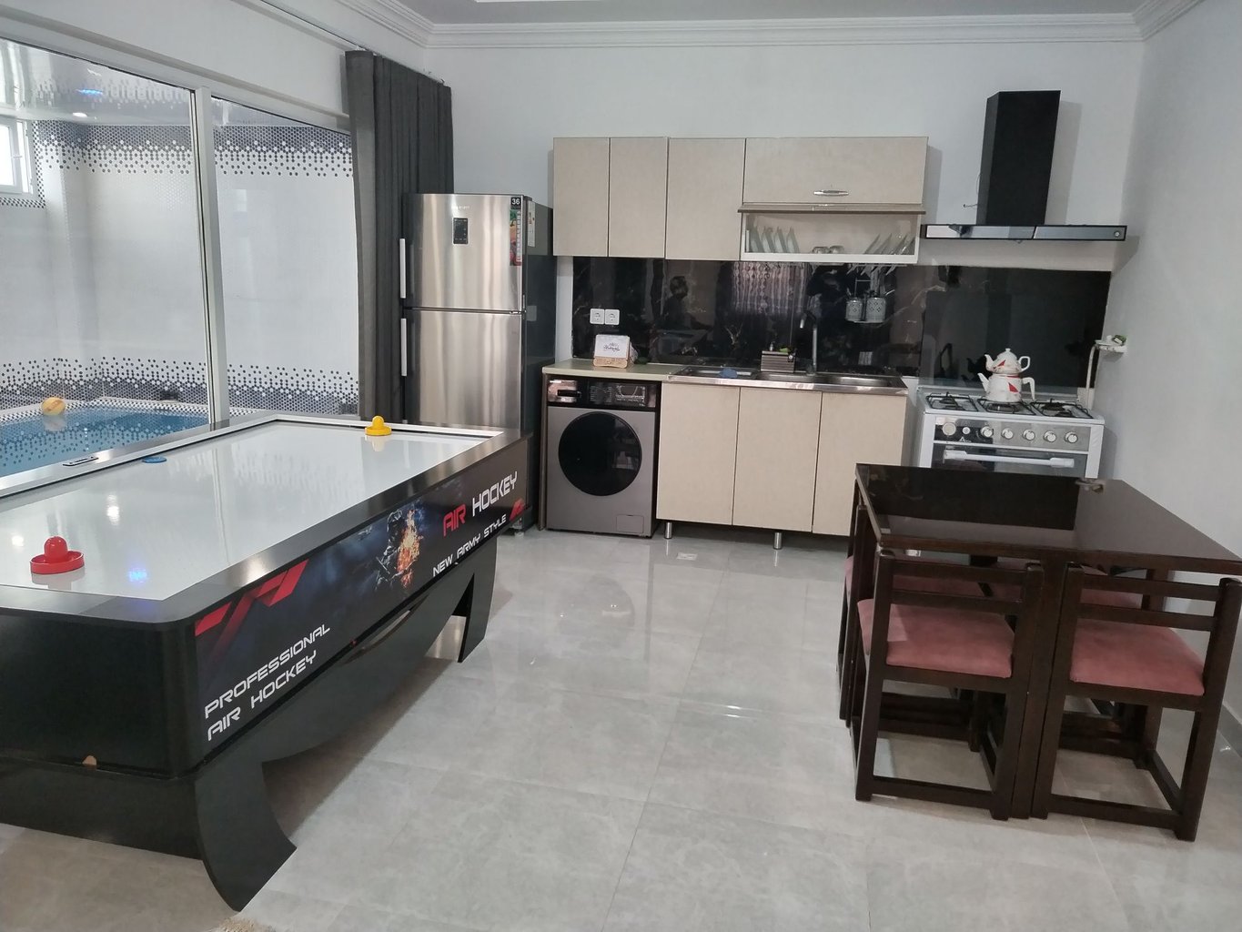 دوخوابه استخردار آبگرم هیما