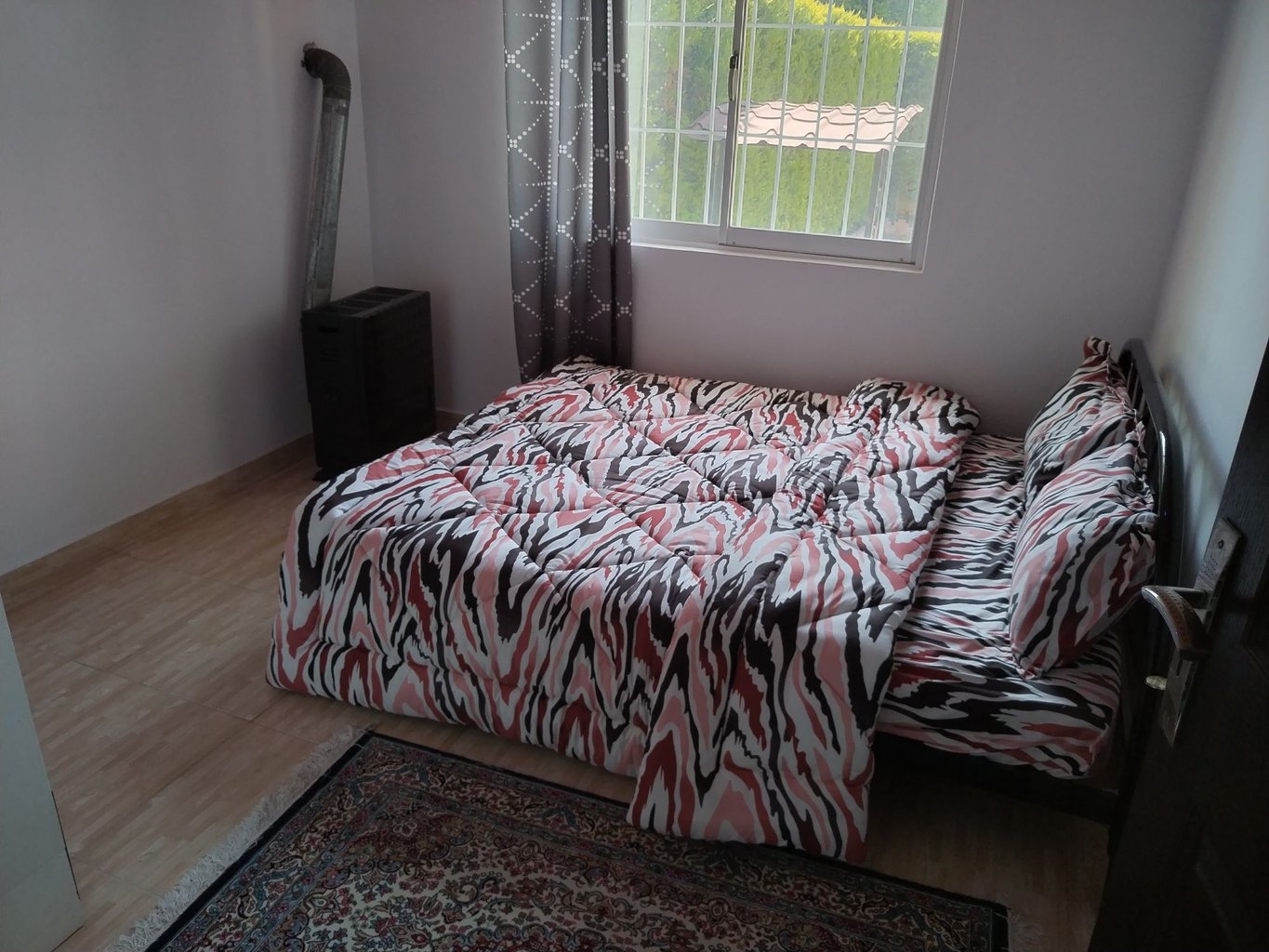 دوخوابه باغ کیویی