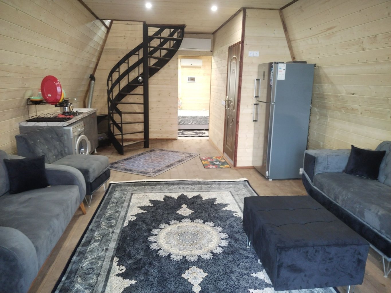 کلبه دوخوابه جکوزی دار ساسان