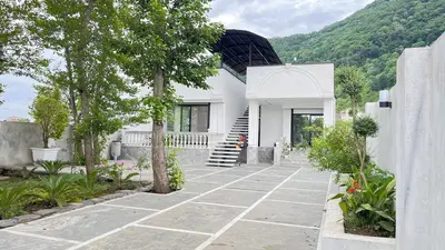 ویلا دوخوابه استخردار آبگرم مگنولیا 1