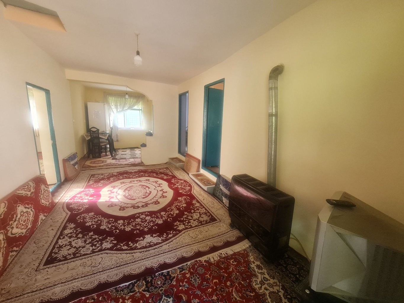 اقامتگاه سنتی سه خوابه خانه پدری 1