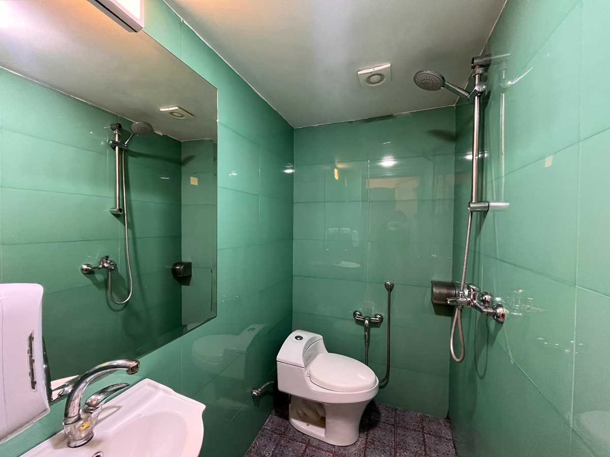 هاستل رگ‌ راگ - اتاق دو تخته دابل اقتصادی دولوکس