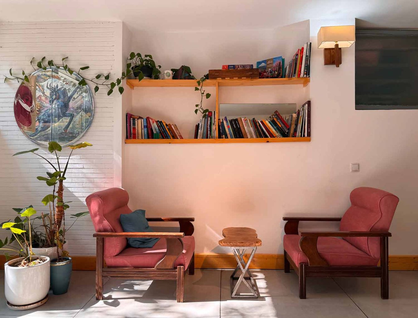 هاستل رگ‌ راگ - واحد سه تخته 1