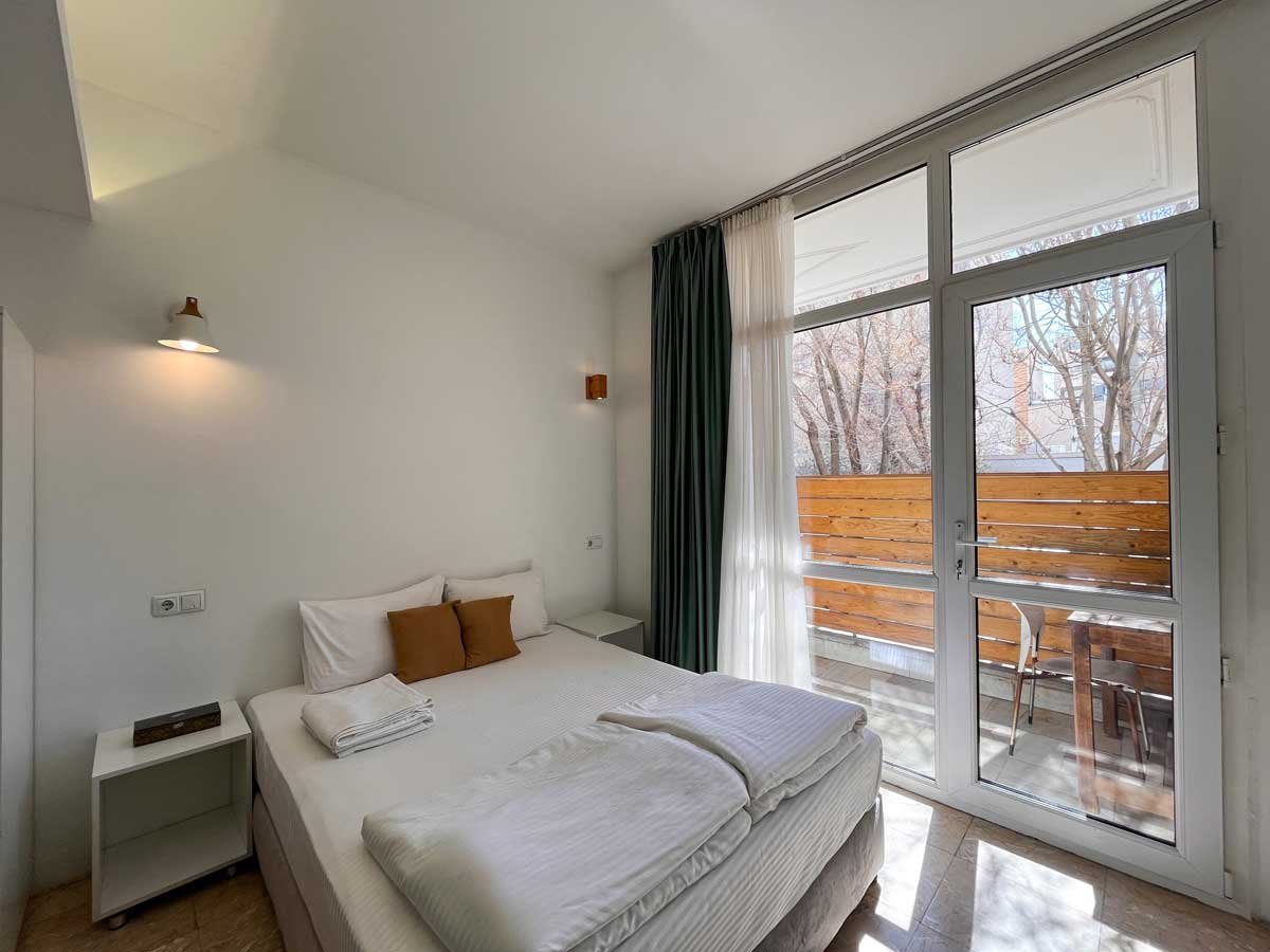 رگ راگ - واحد دابل تراس دار 1