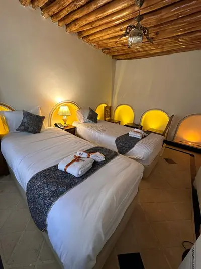 اقامتگاه سنتی آناهید - واحد دوبلکس رز