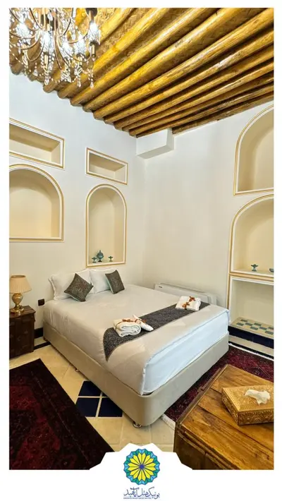 اقامتگاه سنتی آناهید - واحد یاسمن