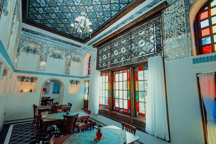 اقامتگاه سنتی آناهید - واحد یاسمن