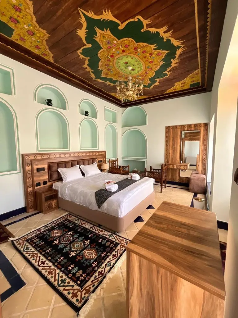 اقامتگاه سنتی آناهید - واحد ترنج