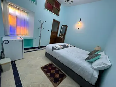 اقامتگاه سنتی آناهید - واحد نرگس