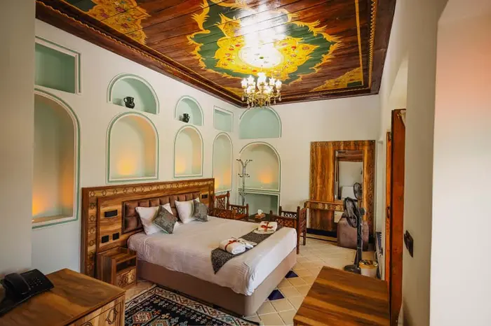 اقامتگاه سنتی آناهید - واحد ترنج