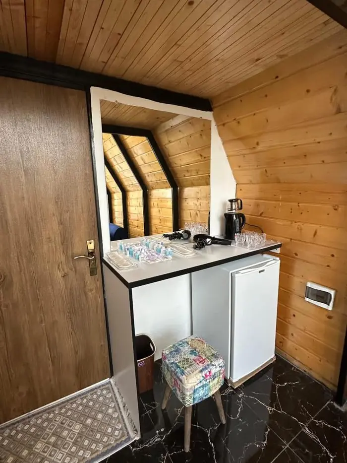 مجتمع اقامتگاهی فلت سوئیسی ایرانی