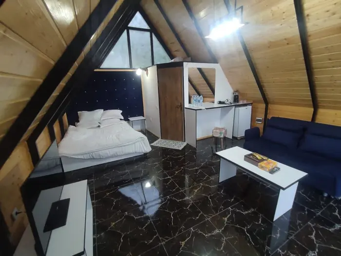 کلبه فلت سوئیسی سورتمه