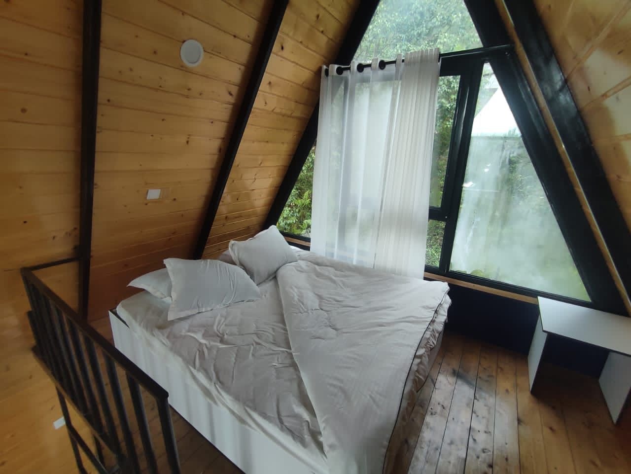 فلت سوئیسی دوبلکس سینا