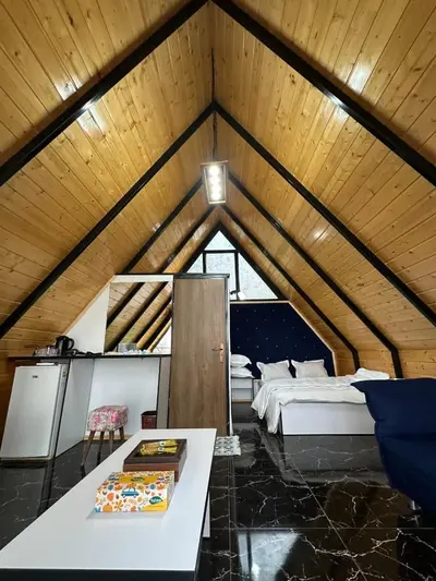 کلبه فلت سوئیسی فرنگی