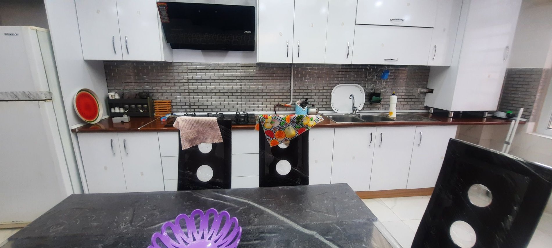 ویلا دوخوابه سفید مزگی