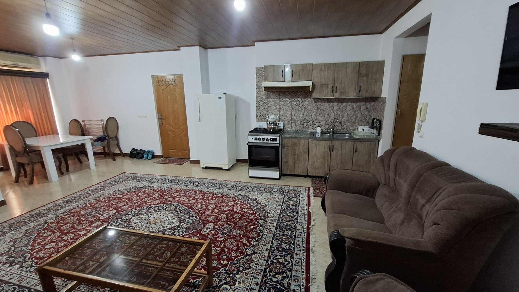 آپارتمان یک خوابه ساحلی کیامهر