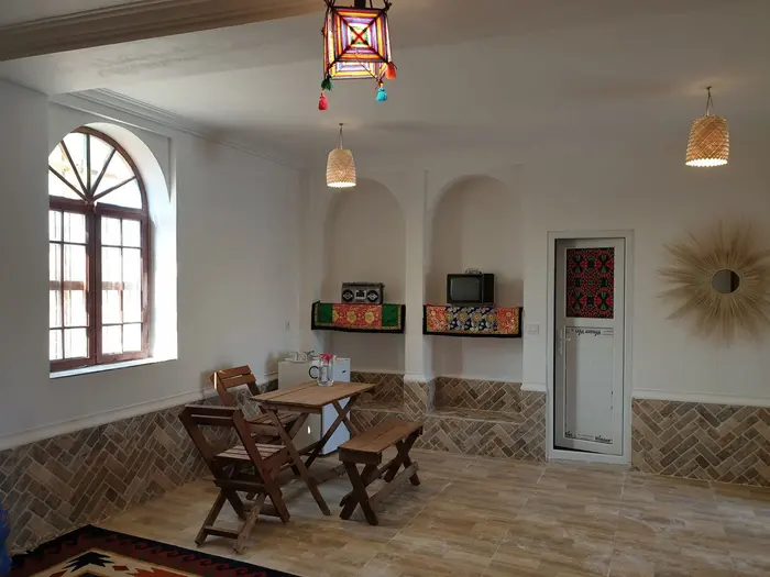 بوم گردی خورشید سرخان - واحد سه داری 1