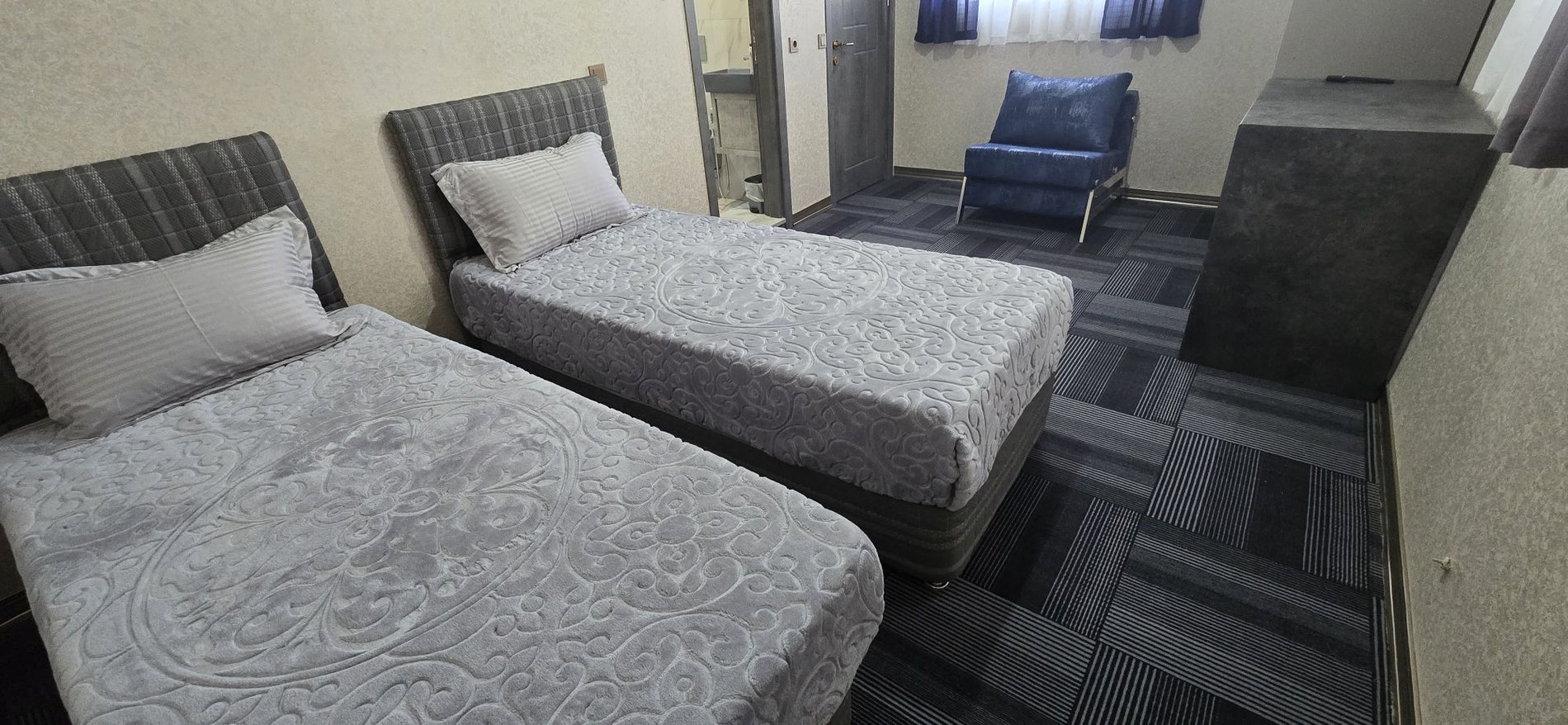 مجتمع اقامتگاهی دوتخته فلت نیما اتاق 13