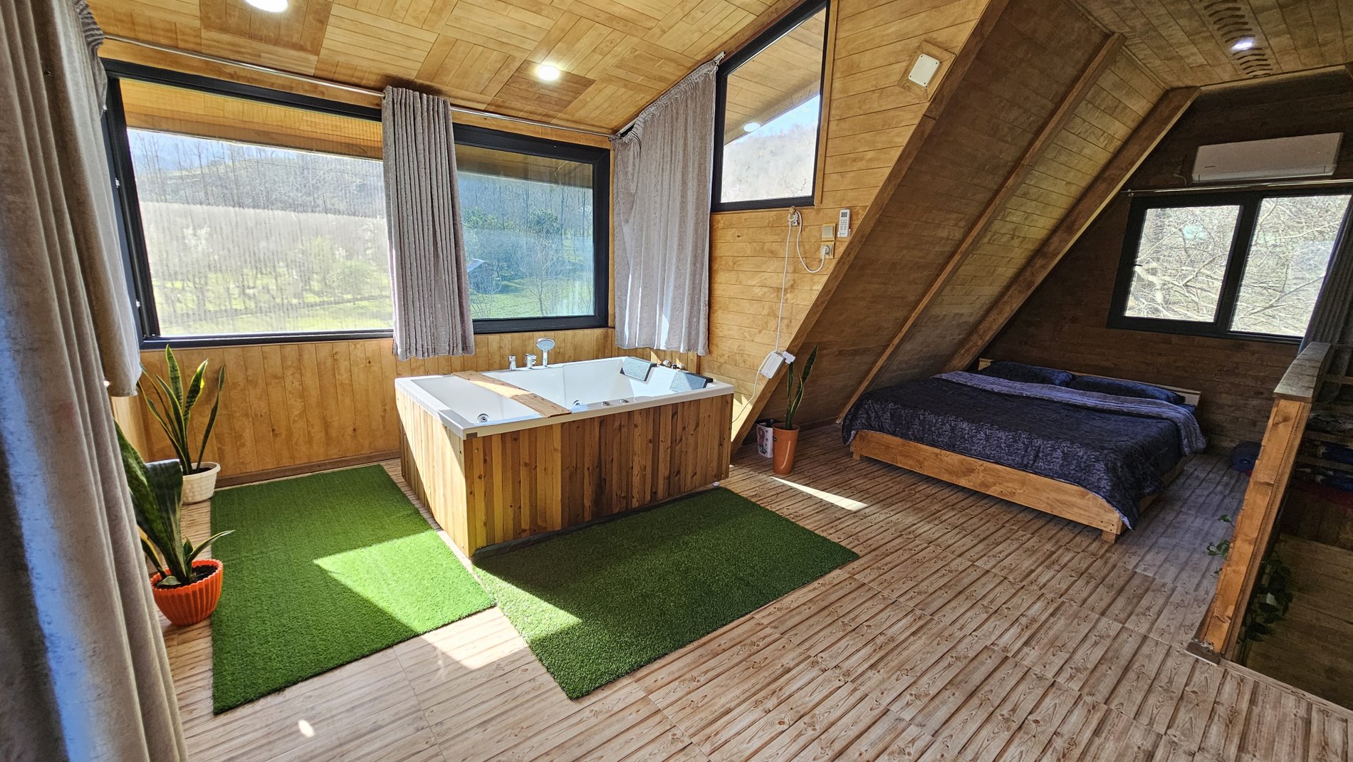 کلبه یک خوابه جکوزی دار ترنگ‌