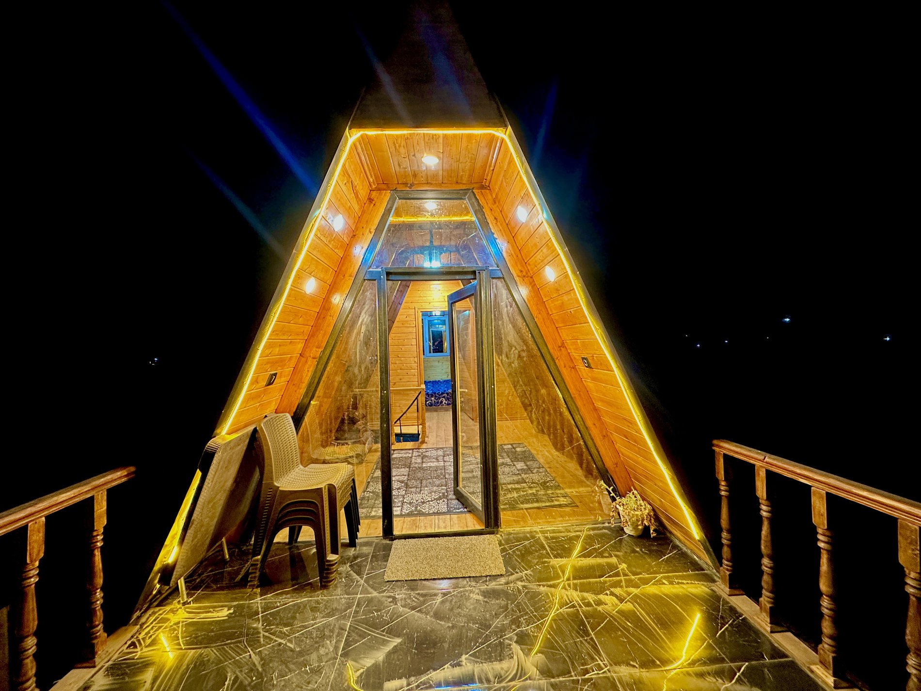 کلبه یک خوابه سوییسی سهیل