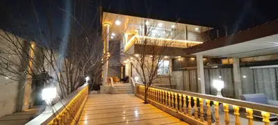 ویلا دوخوابه دوبلکس استخردار آبگرم یاس 1