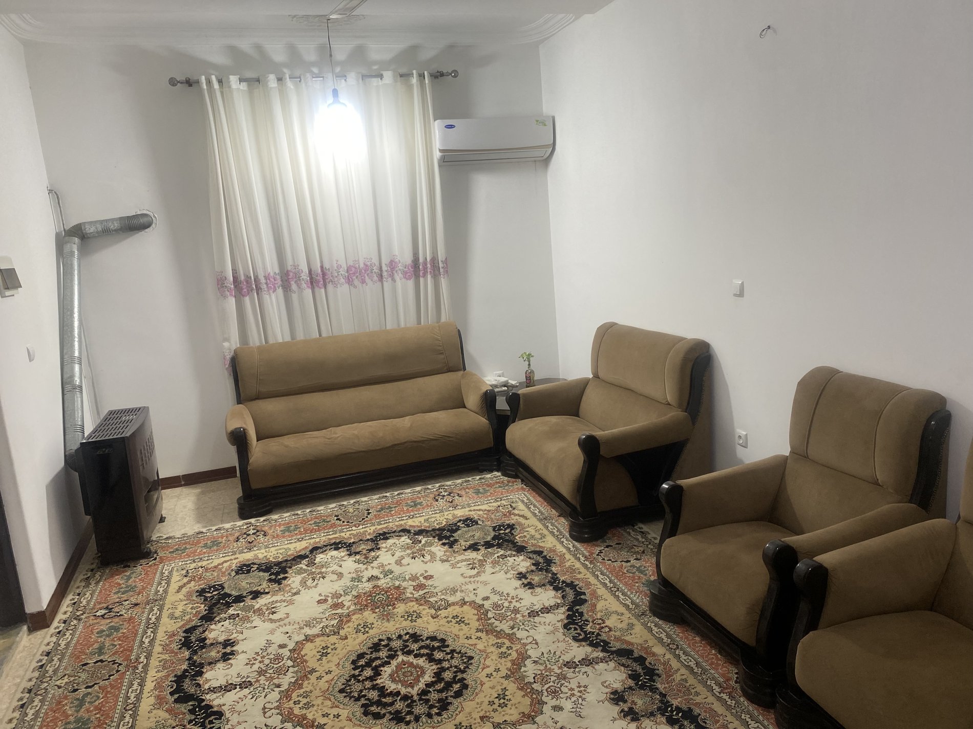 سوئیت یک خوابه پارسا 4