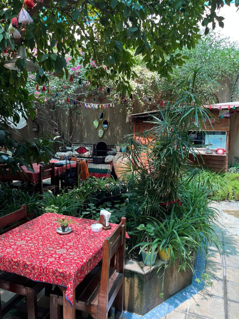 اقامتگاه سنتی ترنجستان - واحد دو تخته تویین ترنج