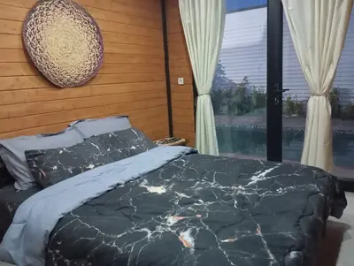 کلبه دوخوابه سوئیسی مقیم