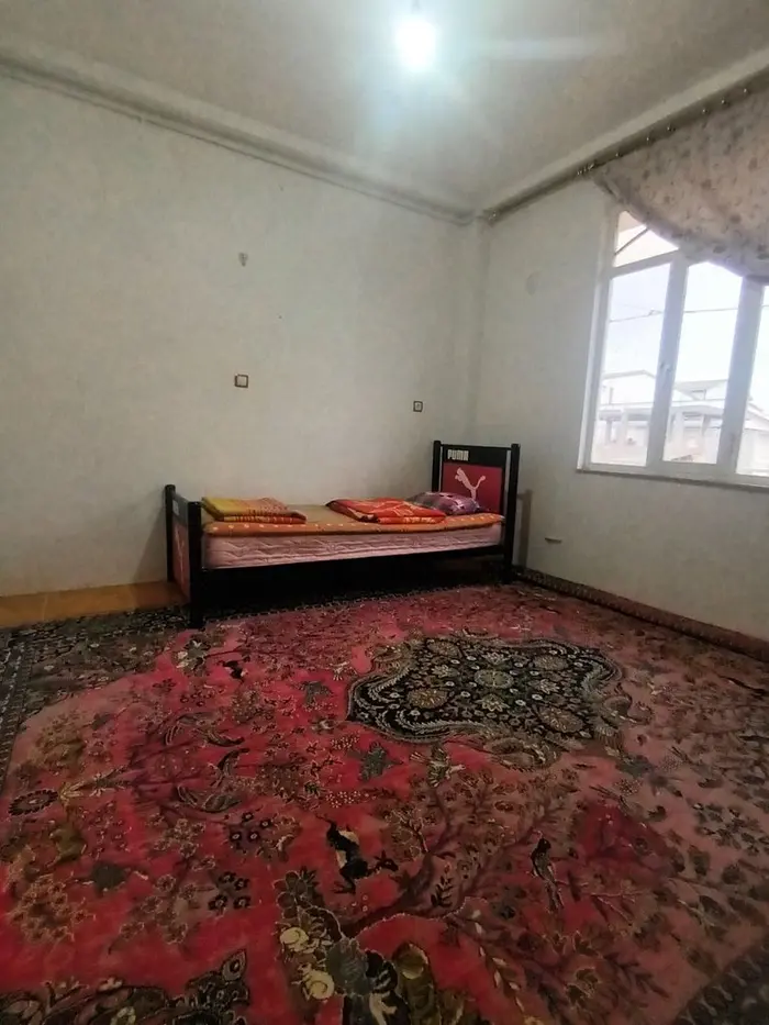 آپارتمان دوخوابه ستاره سرخ