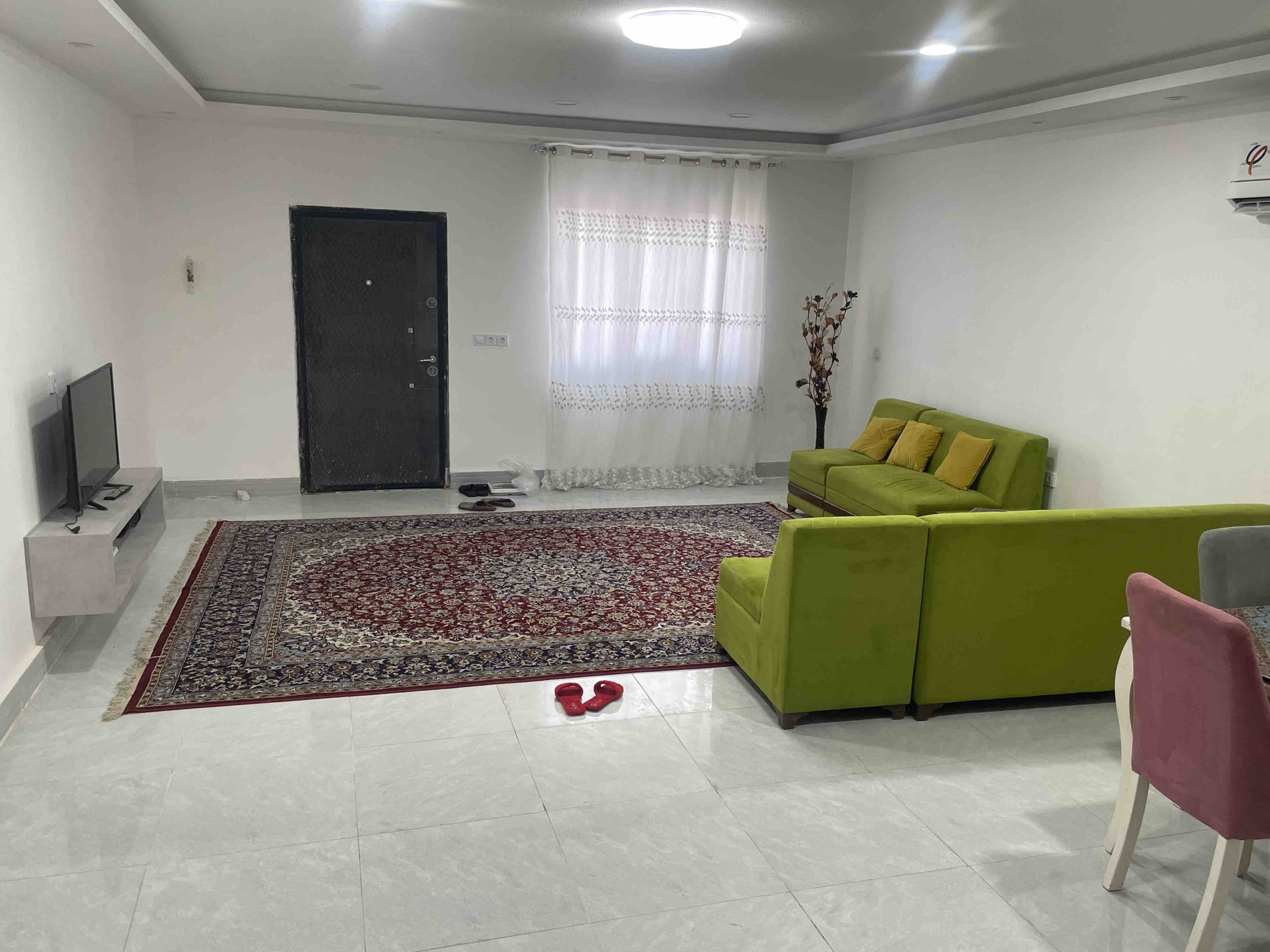 آپارتمان دوخوابه لیان 1 - انتخاب عنوان تصویر