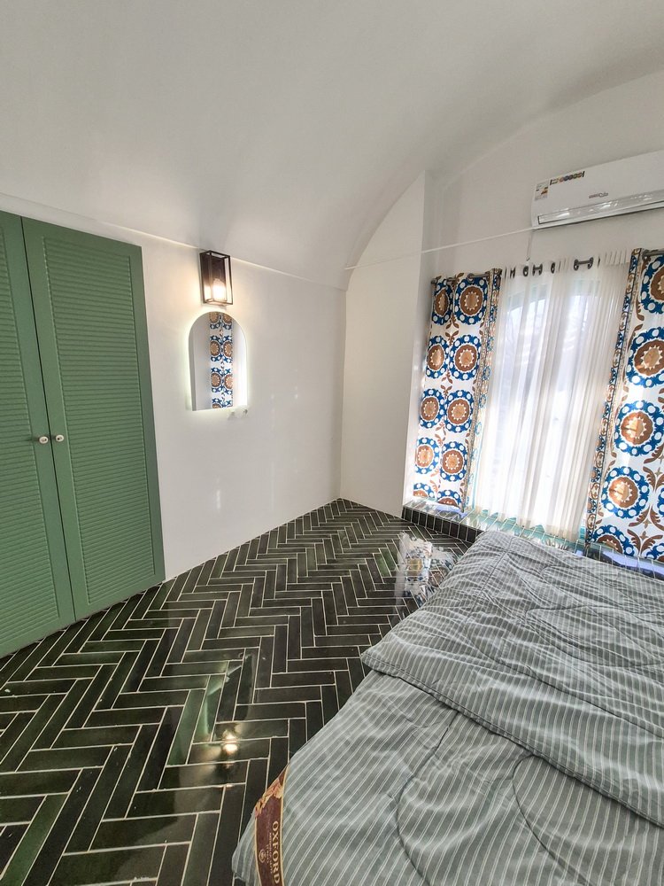 بومگردی قالی باغ کوهپایه - واحد اندرونی