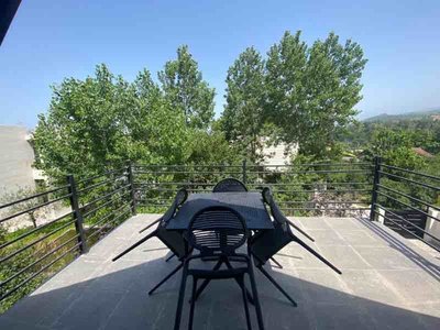 کلبه دوخوابه استخردارکلوز آپ