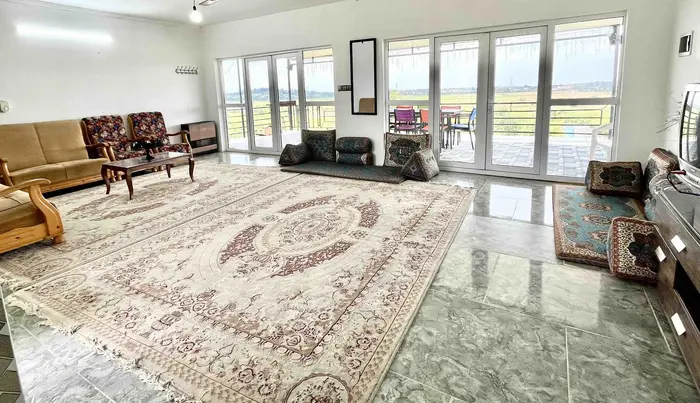 ویلا یک خوابه باغ نفس - پذیرایی طبقه بالا