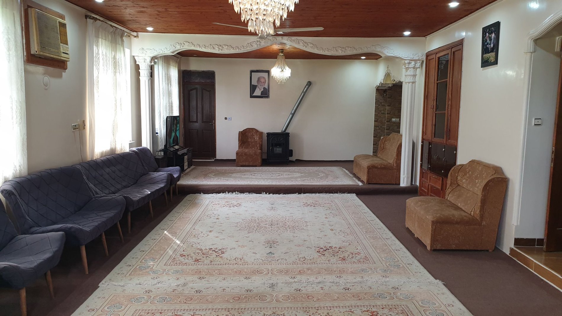 ویلا سه خوابه روستایی پدربزرگ - پذیرایی ویلا