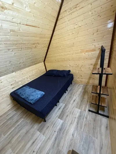 کلبه سه خوابه سوئیسی جکوزی دار البرز ۳