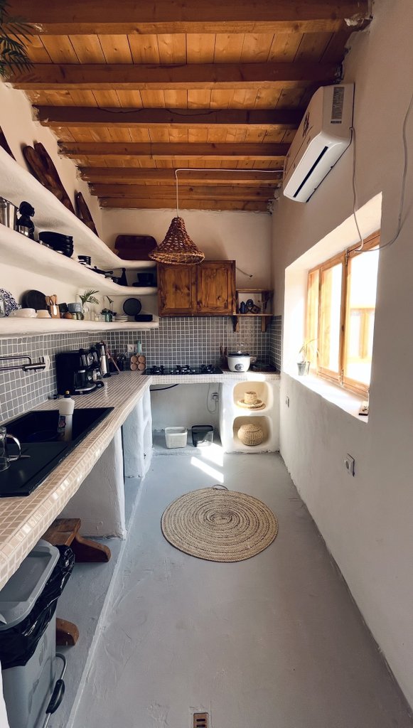 ویلا دوخوابه ساحلی دَمهو