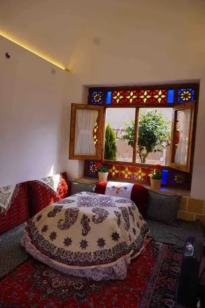 بومگردی شب نشین کویر - واحد شاه نشین