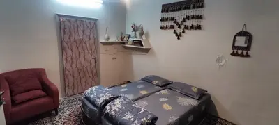 اقامتگاه سنتی سه خوابه بیت الهادی