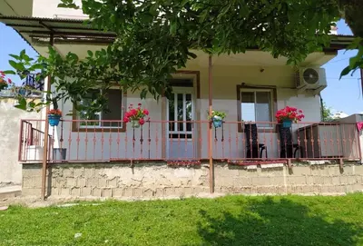 ویلا دوخوابه جنگلی سرسبز رامین