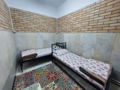 مسافرخانه نادر - واحد دوتخته ۶۶ ناصرخسرو