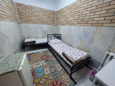 مسافرخانه نادر - واحد دوتخته 4 ناصرخسرو