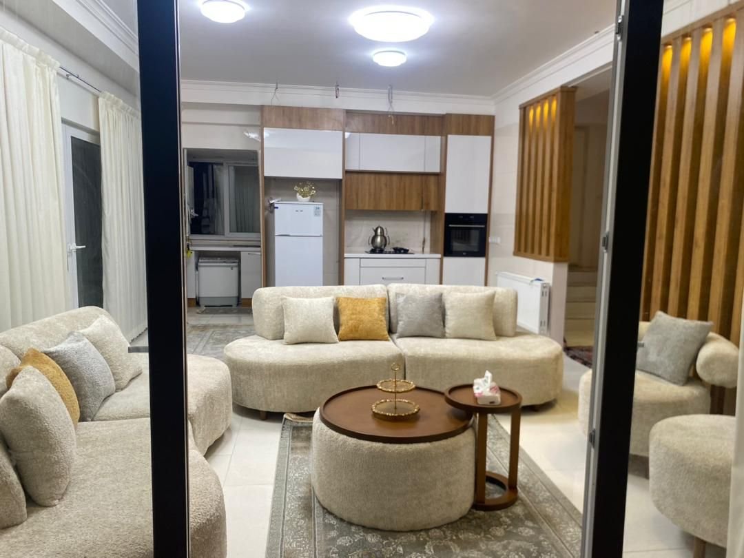 دوخوابه عرش چینو