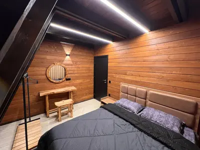 کلبه دوخوابه سوئیسی آگرین