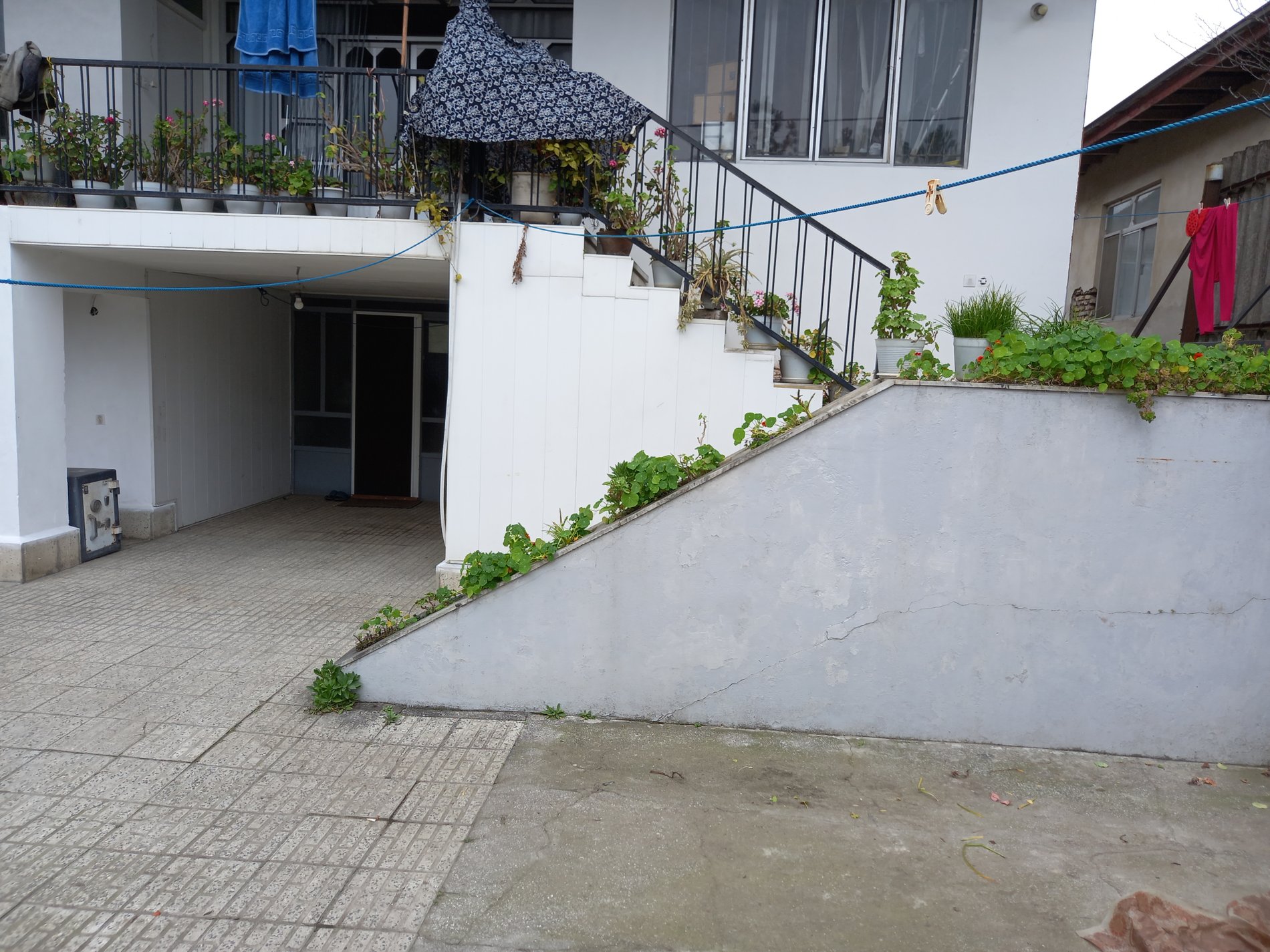 سوئیت دوخوابه لقمان نیا 