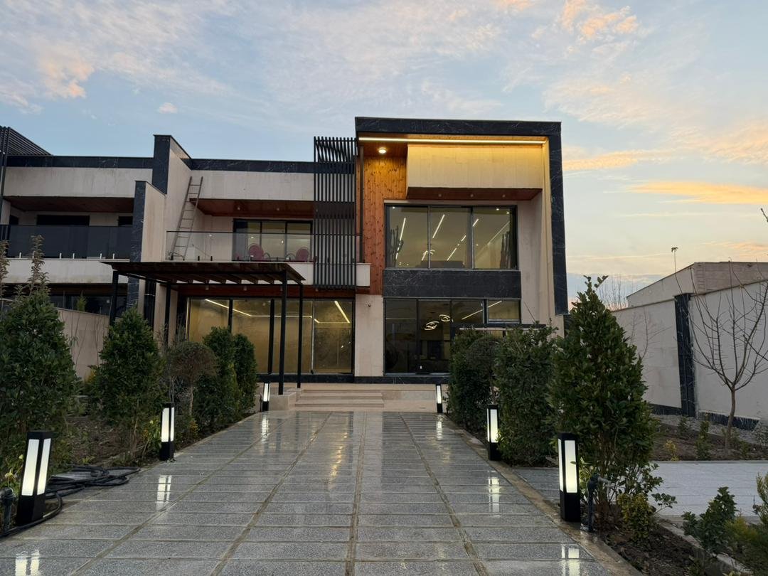 ویلا چهارخوابه دوبلکس استخردار آبگرم رهامیر