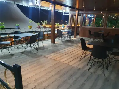 اقامتگاه سنتی اکسیژن - واحد زنبق