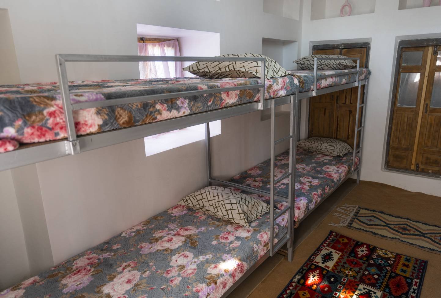 هاستل هاستل گرگان - پانسیون گردشگری - واحد بانوان 1