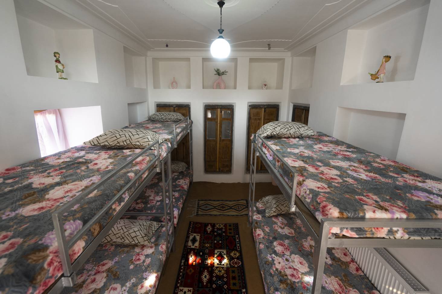 هاستل هاستل گرگان - پانسیون گردشگری - واحد بانوان 1